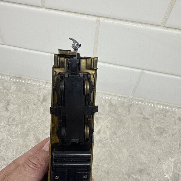 COX HO scale diecast metal Electric CN Canadian National Railway model train. - Picture 10 of 11